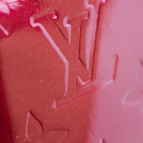 Louis Vuitton Amarante Vernis Brea MM - Picture 7 of 9